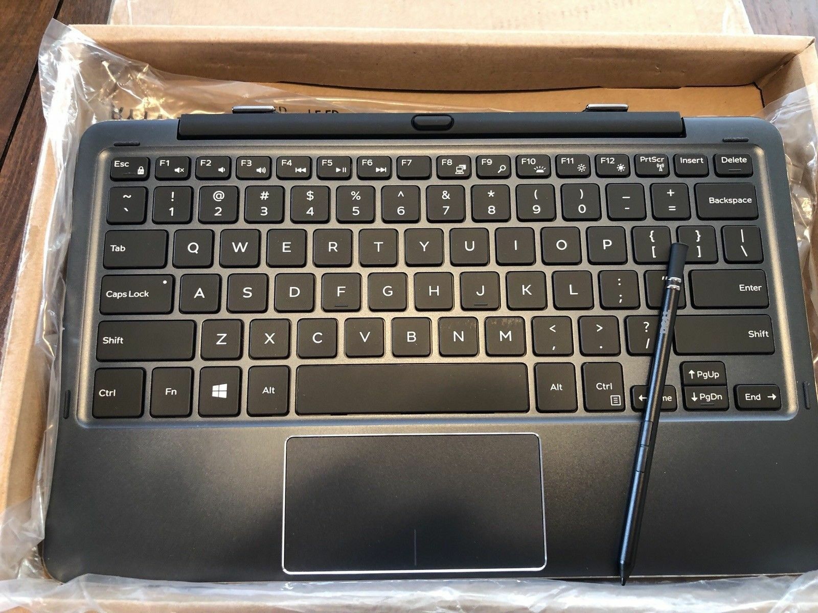 Dell Latitude 11 Keyboard W/ Built-in Stylus Pen And Rechargeable Battery Fwv30